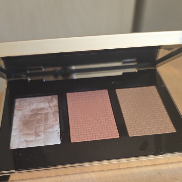 Bobbi Brown Sculpt & Glow Palette - Picture 8 of 9